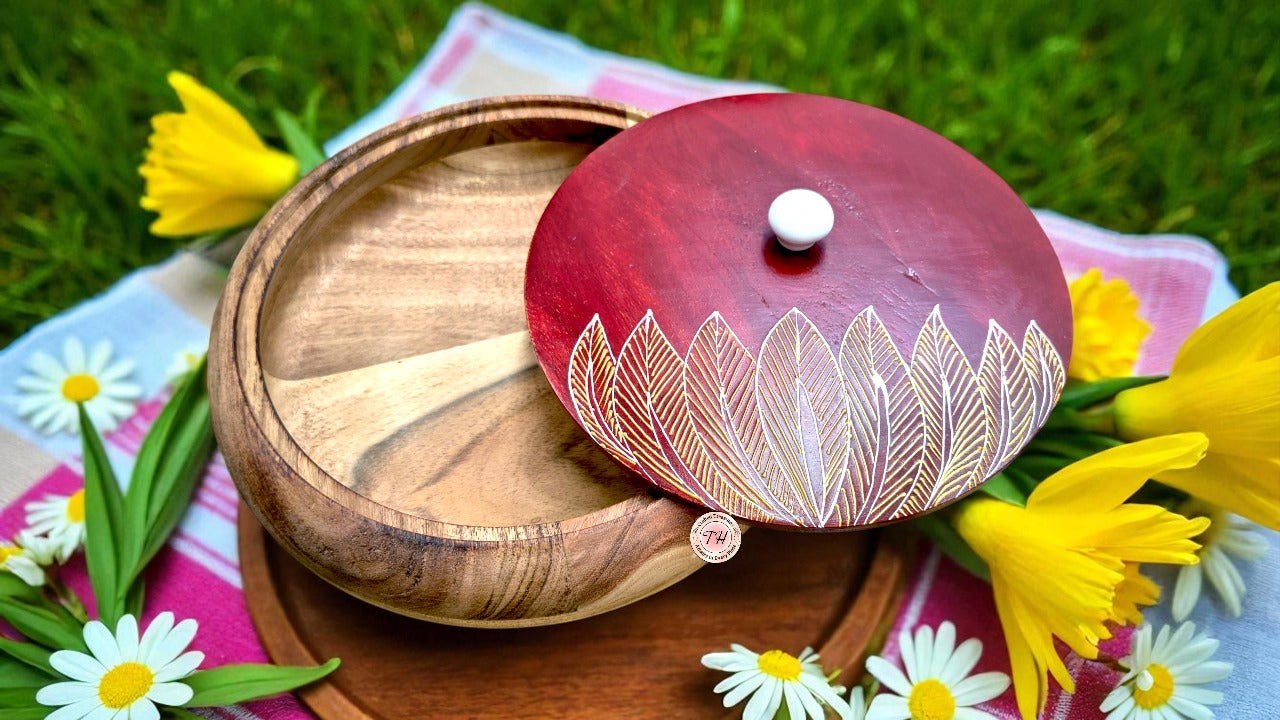 wooden red color chapati box for home kitchen/ gift item
